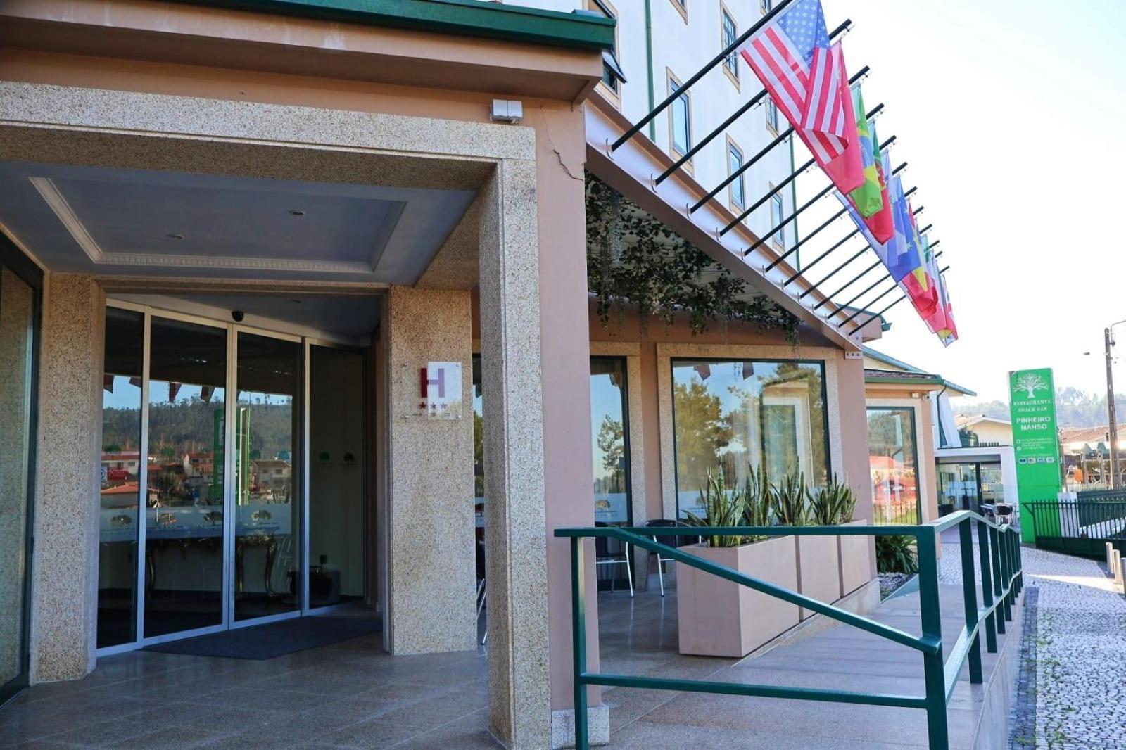Hotel Santhyago Trofa Luaran gambar