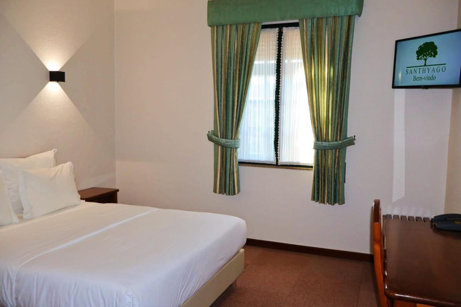 Hotel Santhyago Trofa Luaran gambar